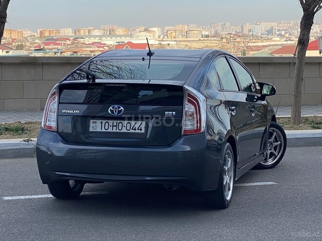 Toyota Prius 2012, 235,000 km - 1.8 л - Bakı