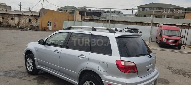 Mitsubishi Outlander 2006, 190,000 km - 2.4 l - Bakı