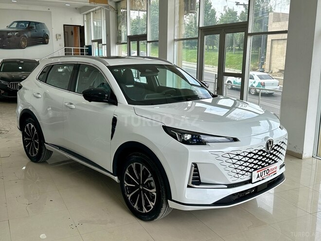 Changan CS 55 Plus 2025, 0 km - 1.5 л - Bakı