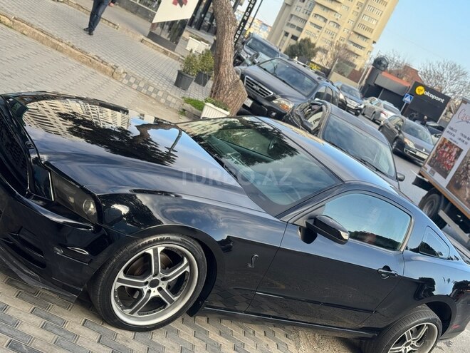 Ford Mustang 2012, 245,000 km - 3.7 l - Bakı