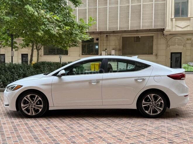 Hyundai Elantra 2016, 86,905 km - 2.0 l - Bakı