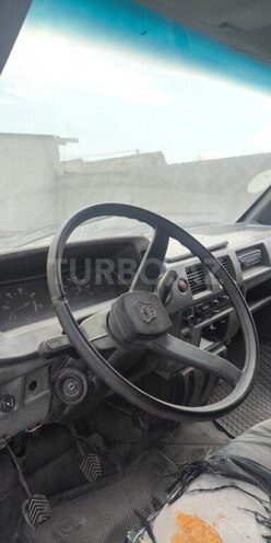 GAZ  1998, 120,000 km - 2.4 l - Bakı
