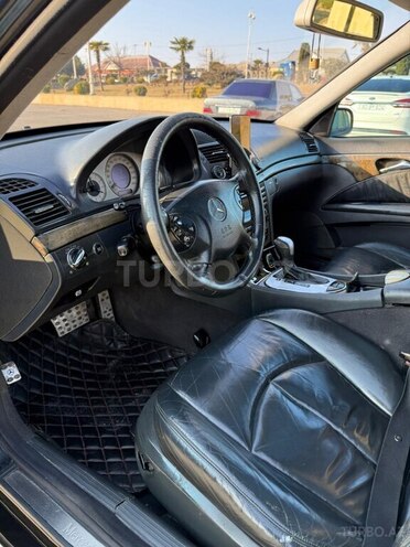 Mercedes E 270 2002, 100,000 km - 2.7 l - Bərdə