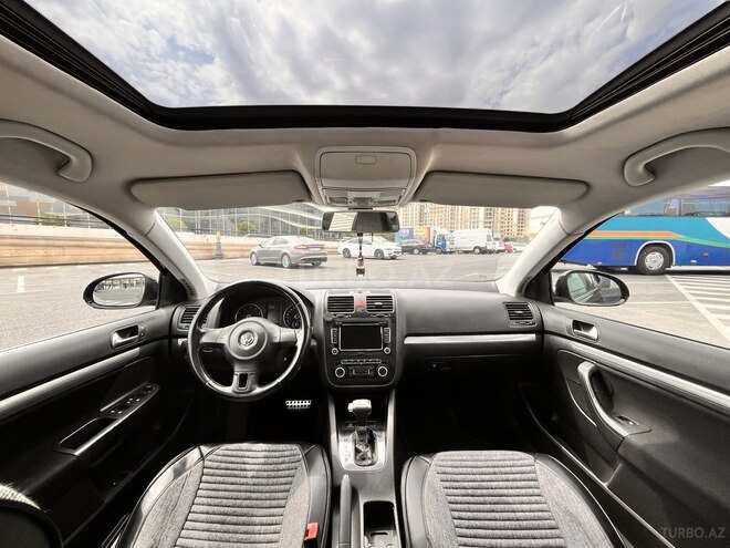 Volkswagen Jetta 2010, 129,000 km - 1.6 l - Bakı