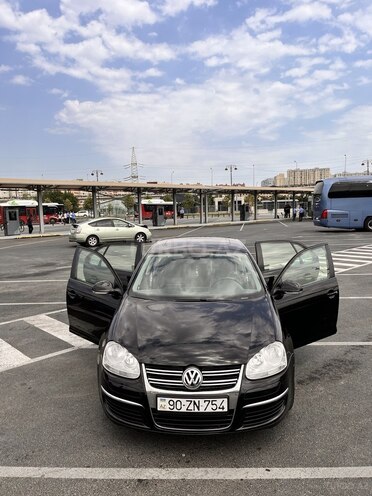 Volkswagen Jetta 2010, 129,000 km - 1.6 l - Bakı