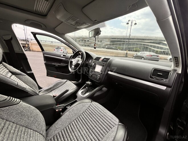 Volkswagen Jetta 2010, 129,000 km - 1.6 l - Bakı