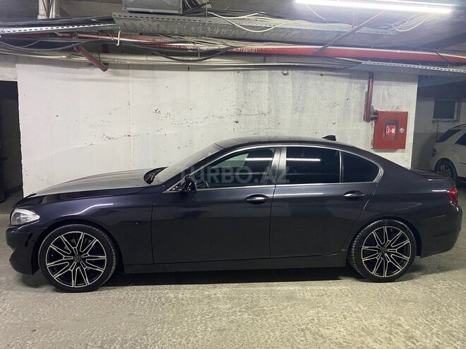 BMW 528 2013, 310,000 km - 2.0 l - Bakı