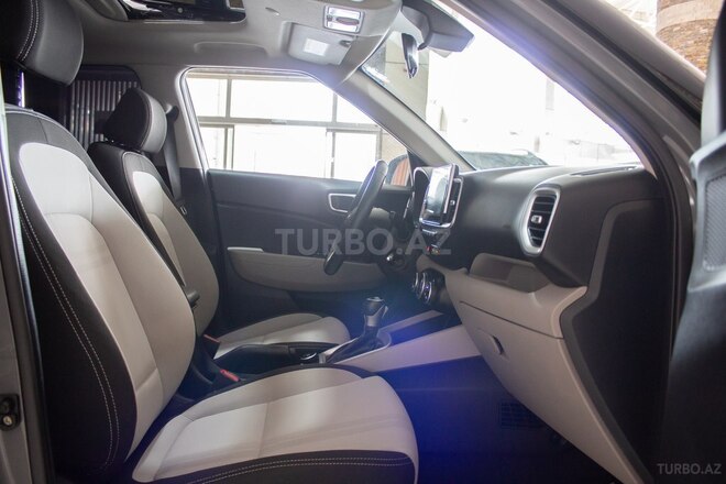 Hyundai Venue 2021, 35,000 km - 1.6 л - Bakı