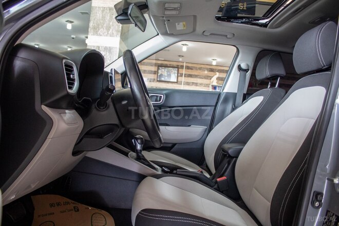 Hyundai Venue 2021, 35,000 km - 1.6 л - Bakı