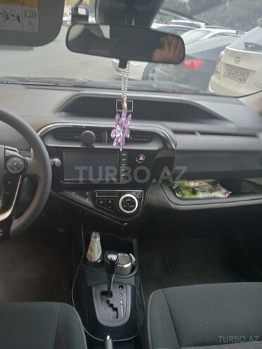 Toyota Aqua 2020, 60,000 km - 1.5 л - Bakı