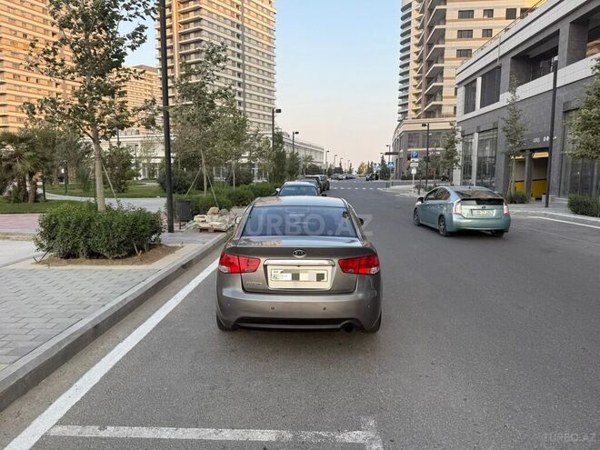 Kia Forte 2011, 207,000 km - 1.6 l - Bakı
