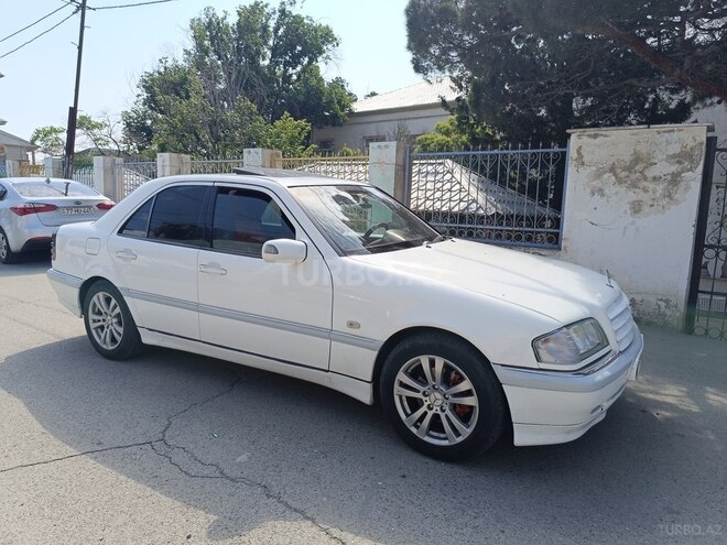 Mercedes C 180 1997, 197,000 km - 1.8 л - Bakı