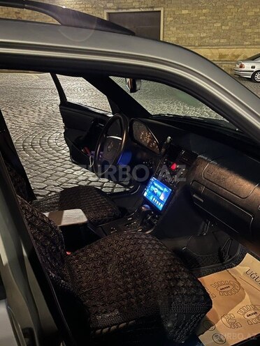 Mercedes C 220 d 2000, 330,050 km - 2.2 л - Bakı
