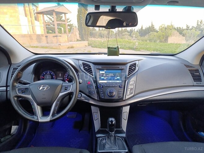Hyundai i40 2012, 163,400 km - 1.7 l - Bakı
