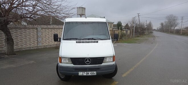 Mercedes 308 D 1997, 700,000 km - 2.3 l - Xaçmaz