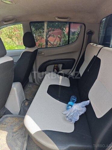 Mitsubishi L200 2014, 266,000 km - 2.5 л - Bakı