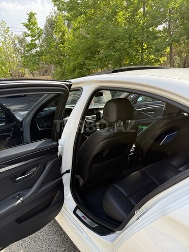 BMW 520 2015, 128,000 km - 2.0 l - Bakı