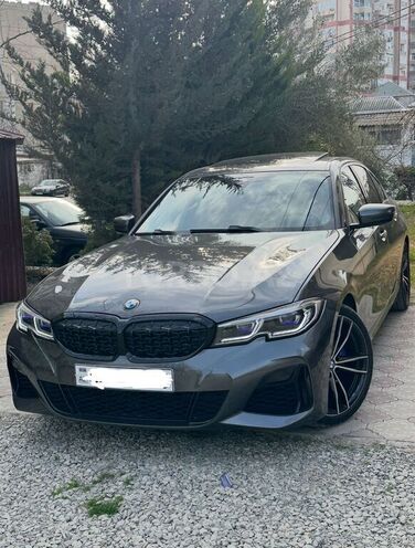 BMW 330-2
