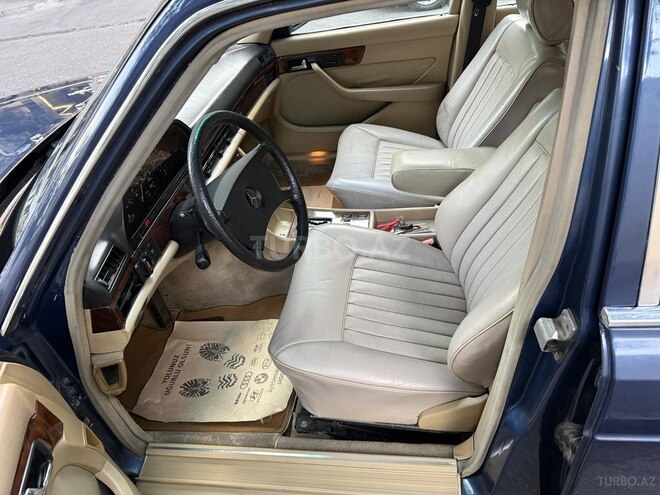 Mercedes 420 SE 1986, 326,000 km - 4.2 l - Bakı