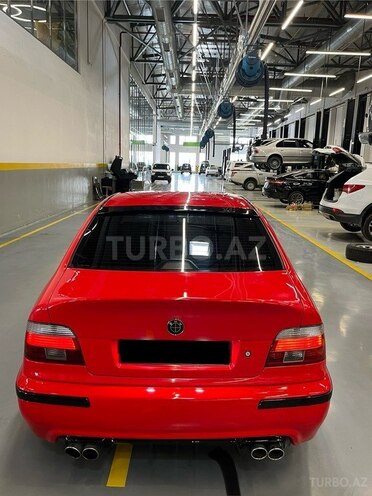 BMW 540 2001, 297,000 km - 4.4 l - Bakı
