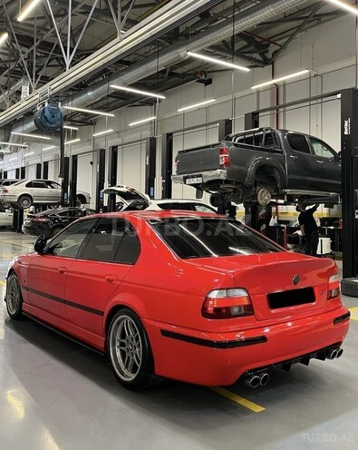 BMW 540 2001, 297,000 km - 4.4 l - Bakı