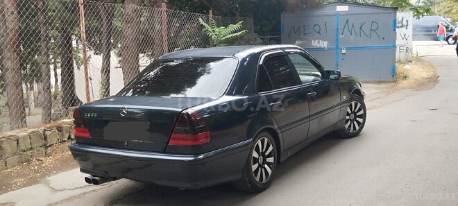 Mercedes C 200 2000, 365,542 km - 2.0 л - Bakı