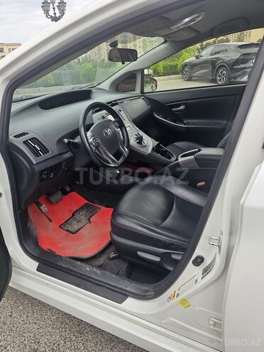 Toyota Prius 2014, 230,000 km - 1.8 л - Bakı