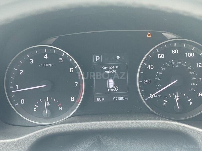 Hyundai Elantra 2017, 156,718 km - 1.4 л - Bakı
