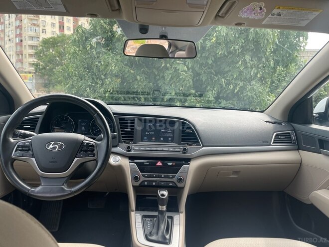 Hyundai Elantra 2017, 156,718 km - 1.4 л - Bakı