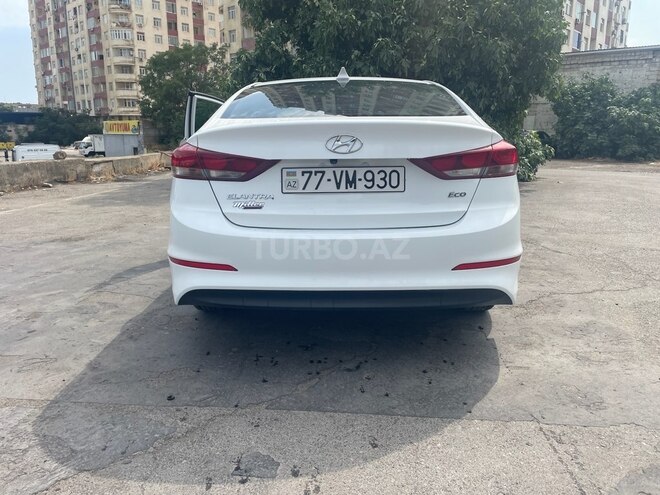 Hyundai Elantra 2017, 156,718 km - 1.4 л - Bakı