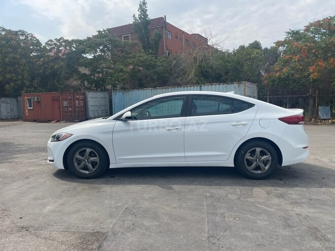 Hyundai Elantra 2017, 156,718 km - 1.4 л - Bakı