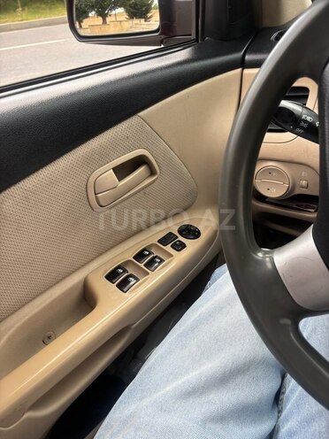 Kia Rio 2005, 250,000 km - 1.5 l - Quba