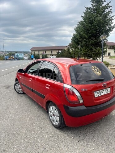 Kia Rio 2005, 250,000 km - 1.5 l - Quba