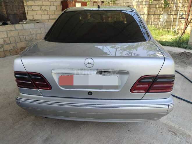 Mercedes E 220 d 1999, 500,000 km - 2.2 л - İmişli