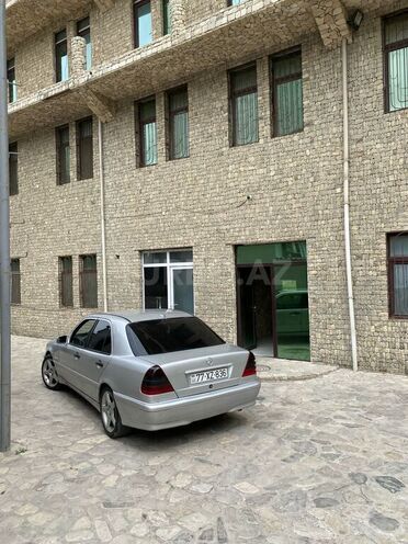 Mercedes C 220 d 2000, 480,000 km - 2.2 l - Astara