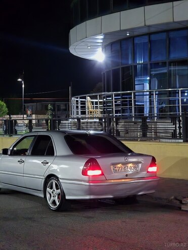 Mercedes C 220 d 2000, 480,000 km - 2.2 l - Astara