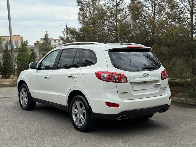 Hyundai Santa Fe 2010, 208,000 km - 2.4 л - Bakı