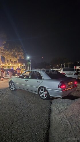 Mercedes C 220 d 2000, 480,000 km - 2.2 l - Astara