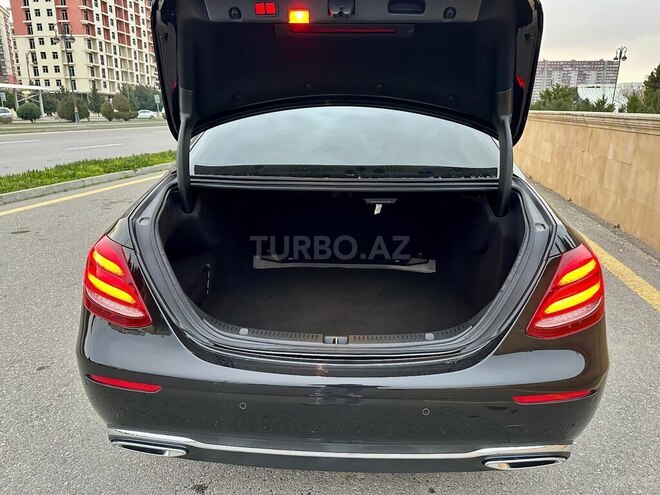 Mercedes E 220 d 2016, 204,000 km - 2.0 l - Bakı