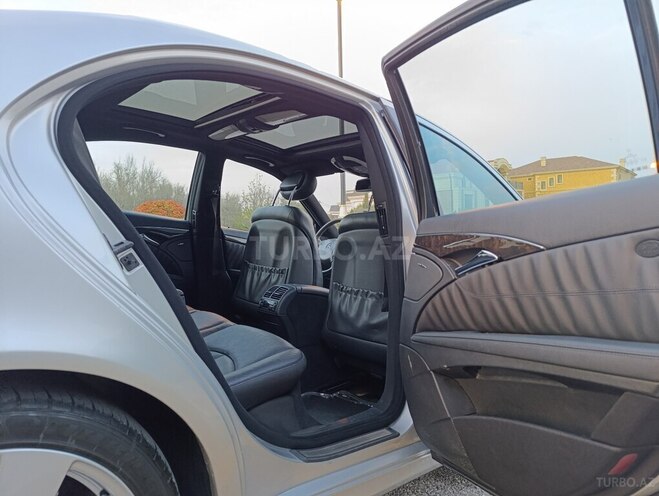 Mercedes E 320 2003, 287,500 km - 3.2 л - Bakı