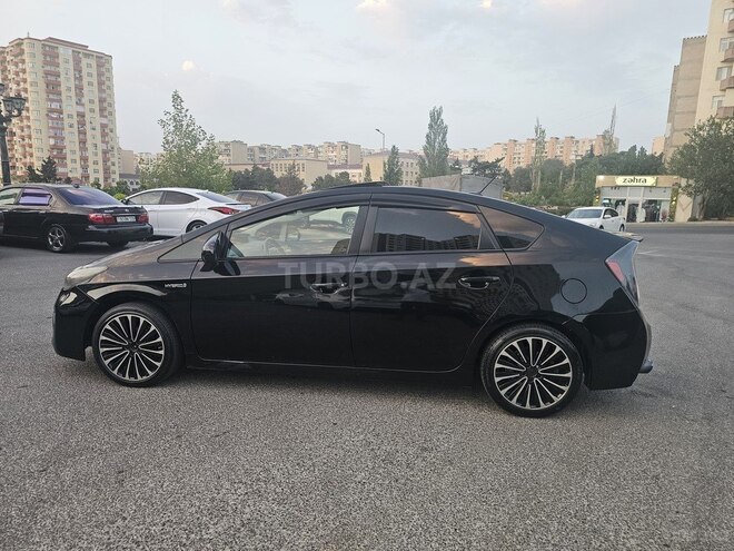 Toyota Prius 2014, 220,000 km - 1.8 l - Bakı