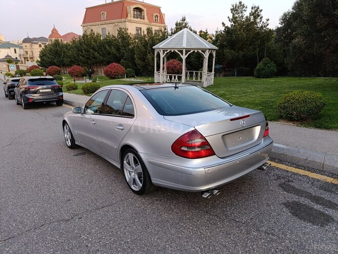 Mercedes E 320 2003, 287,500 km - 3.2 л - Bakı