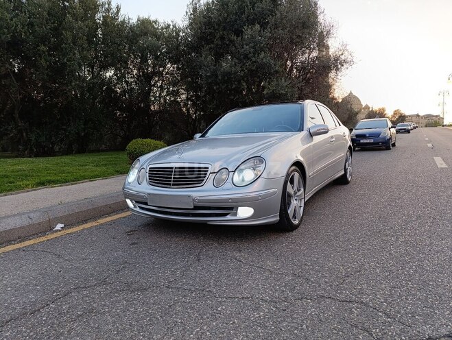 Mercedes E 320 2003, 287,500 km - 3.2 л - Bakı
