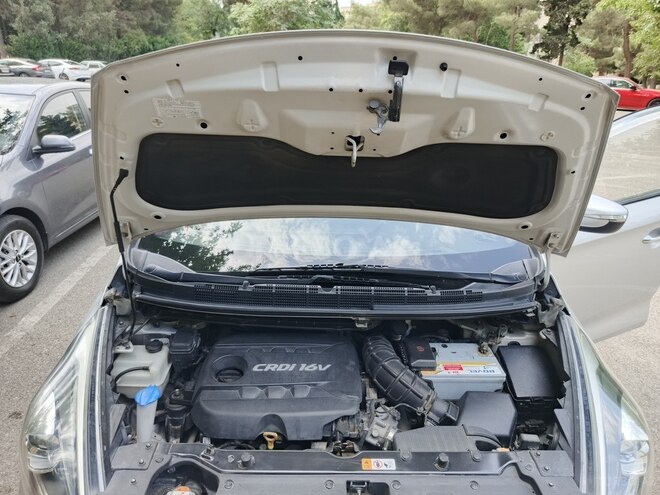 Kia Carens 2013, 149,987 km - 1.7 l - Bakı