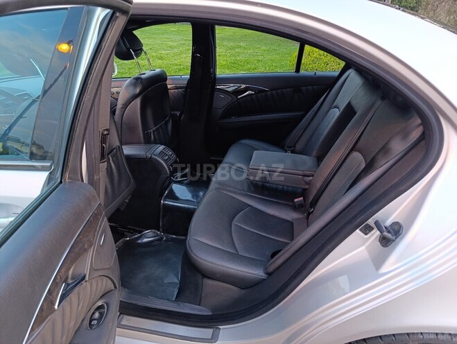 Mercedes E 320 2003, 287,500 km - 3.2 л - Bakı