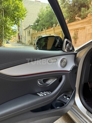Mercedes E 300 e 4MATIC 2022, 25,000 km - 2.0 л - Bakı