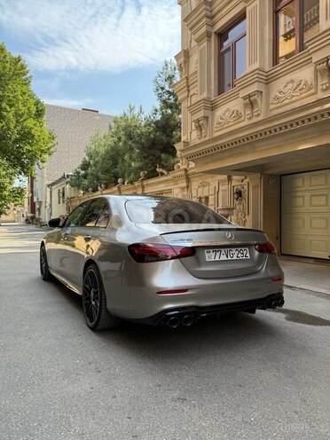 Mercedes E 300 e 4MATIC 2022, 25,000 km - 2.0 л - Bakı