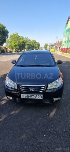 Hyundai Elantra 2010, 217,274 km - 2.0 l - Qusar