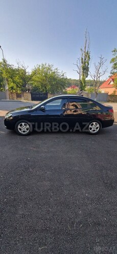 Hyundai Elantra 2010, 217,274 km - 2.0 l - Qusar