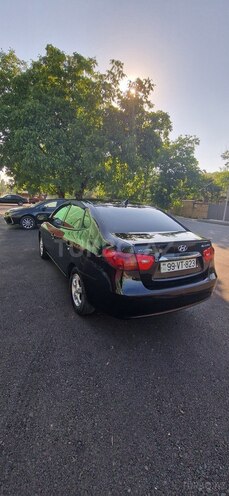 Hyundai Elantra 2010, 217,274 km - 2.0 l - Qusar
